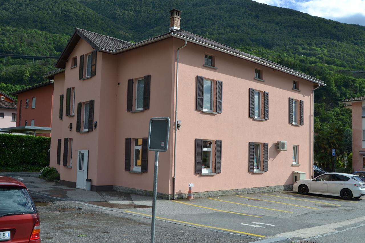 Osteria Centrale Cadenazzo Exterior foto